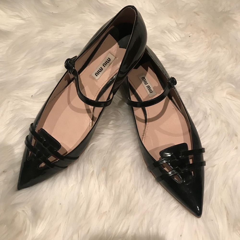 MIU MIU Pointed Toe Flats Mary-Jane sz 37.5